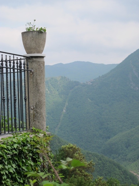 Vico Pancellorum 20120605-072633.jpg