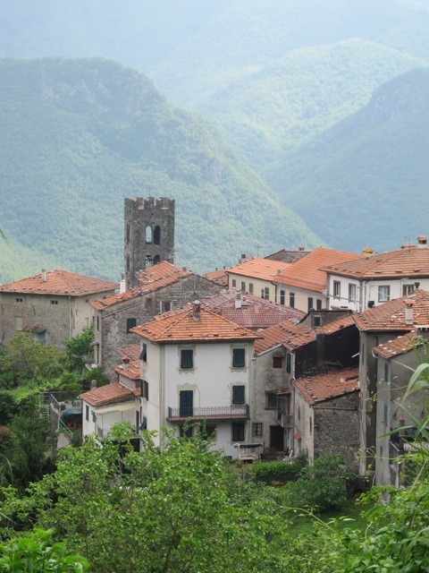 Vico Pancellorum 20120605-072721.jpg