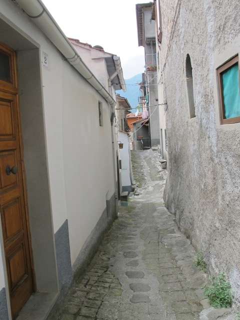 Vico Pancellorum 20120605-072839.jpg