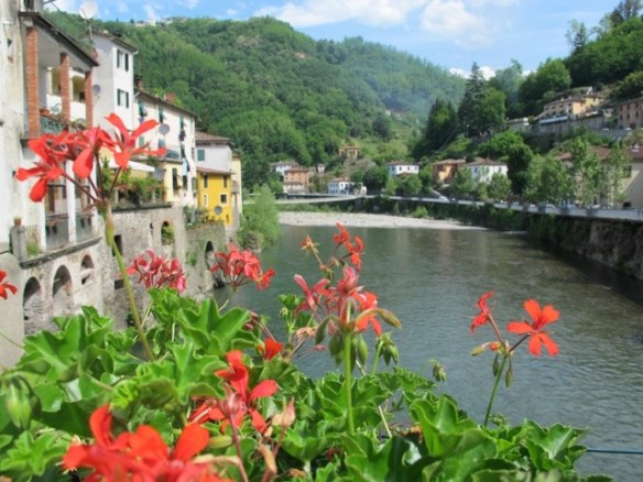 Bagni di Lucca - Ponte a Serraglio 20121217-103923.jpg