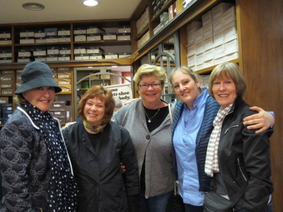 Roberta shoes in Castelnuovo 20131016-102411.jpg