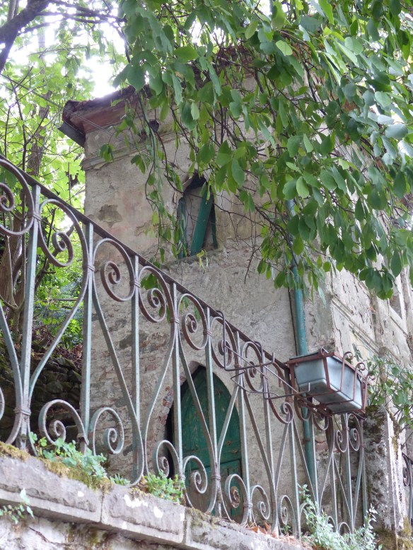 Little tower Ponte a Serraglio