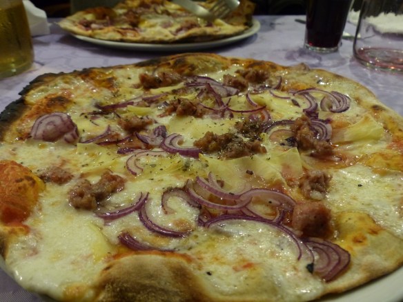 La Lira pizza