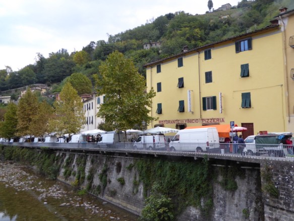 Ponte a Serraglio market