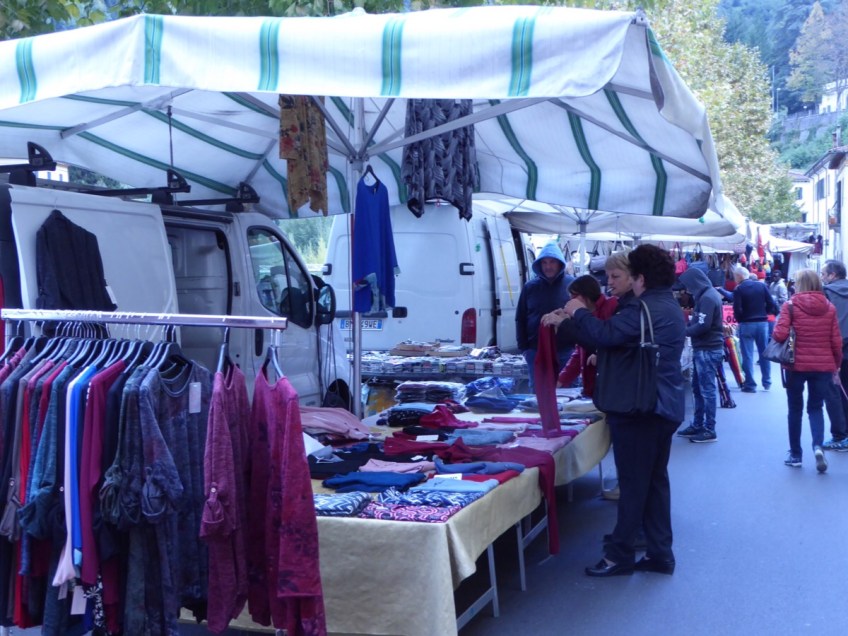 Ponte a Serraglio market